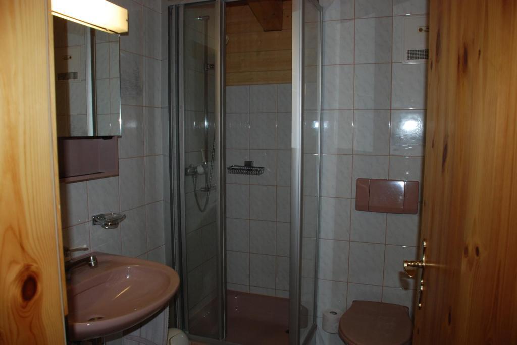 Apartment & Taxi Tirana *